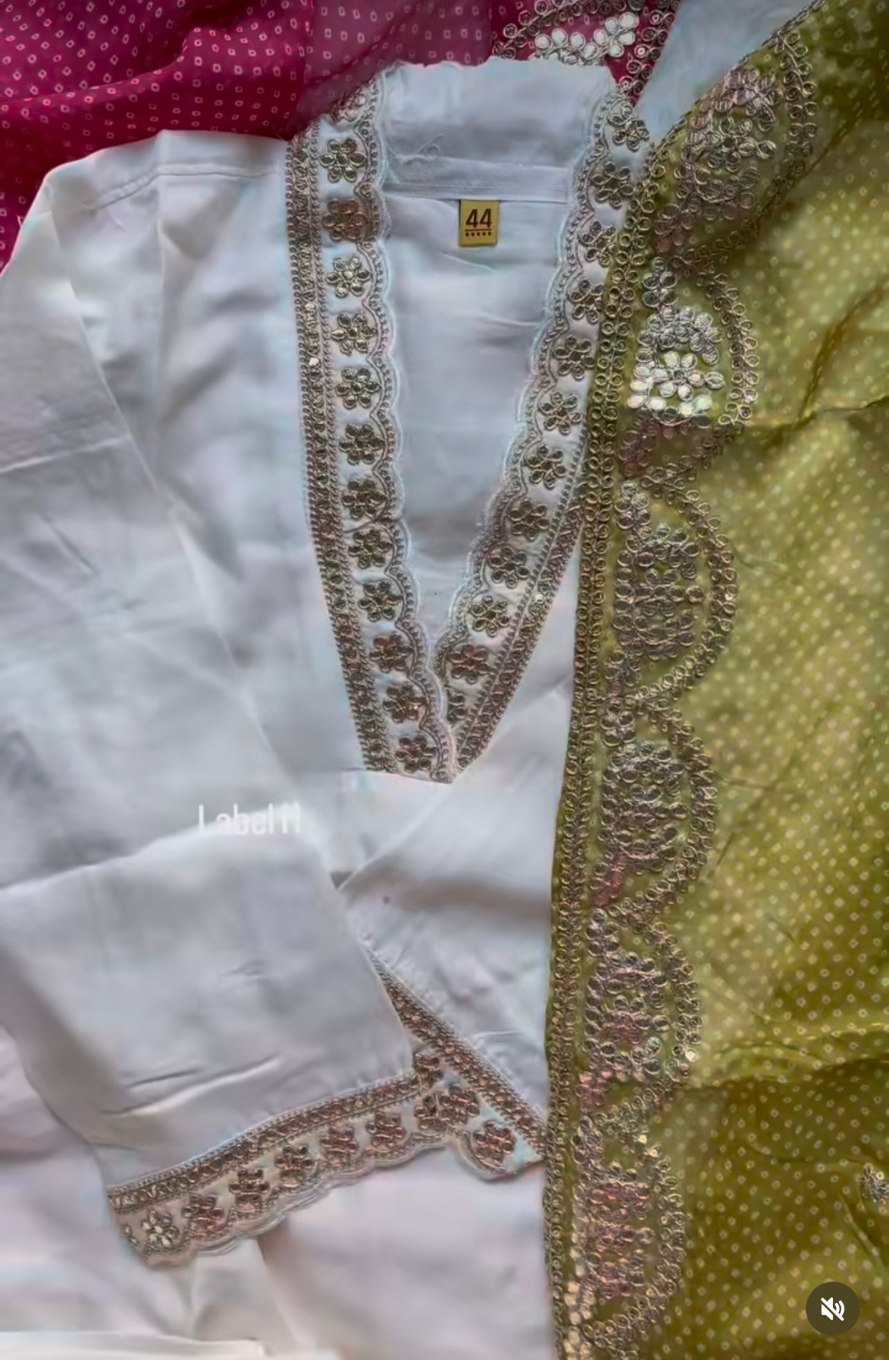 Roman silk suit set(3dupatta options)