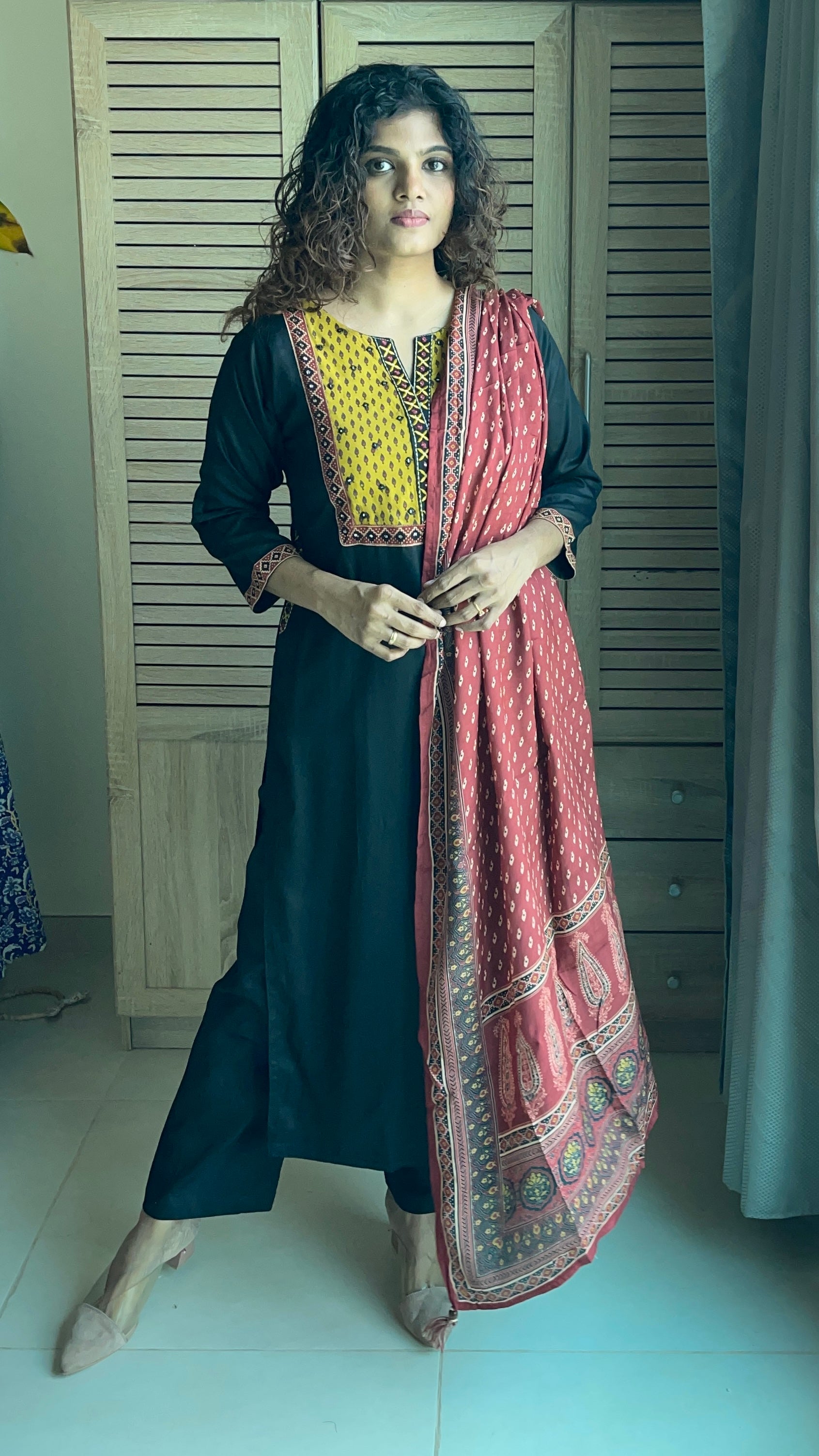 Cotton muslin suit with gazi silk dupatta