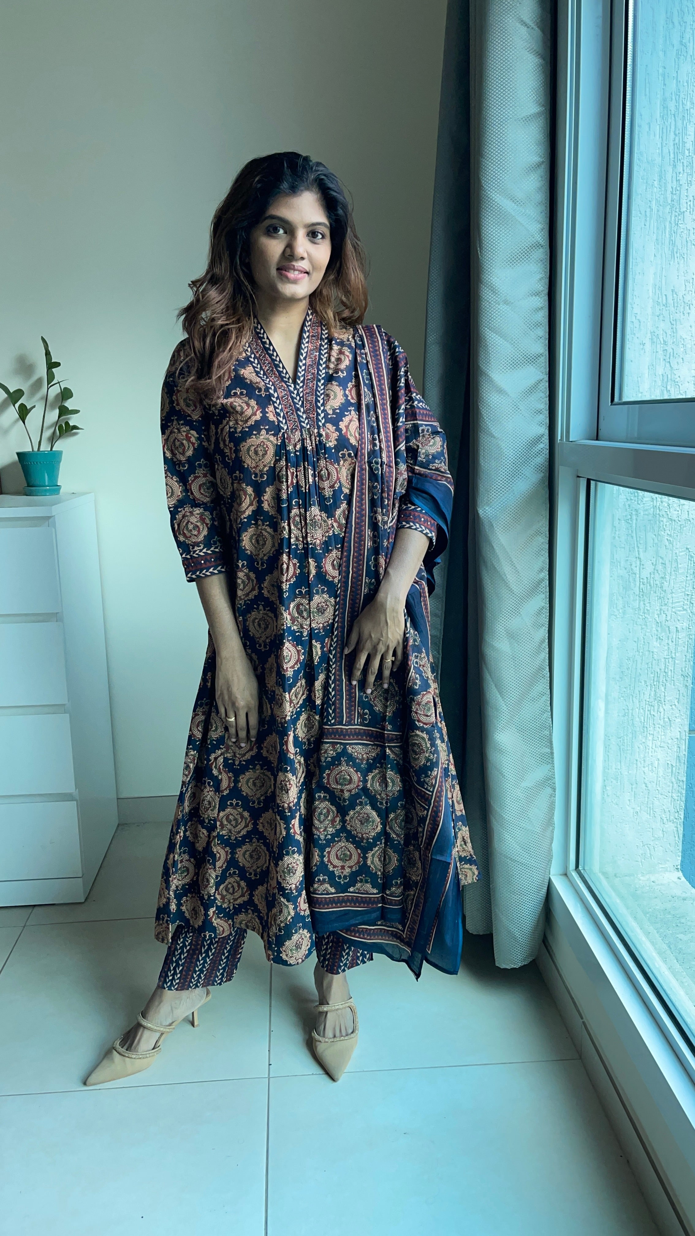 Cotton kalamkari V neck suit set